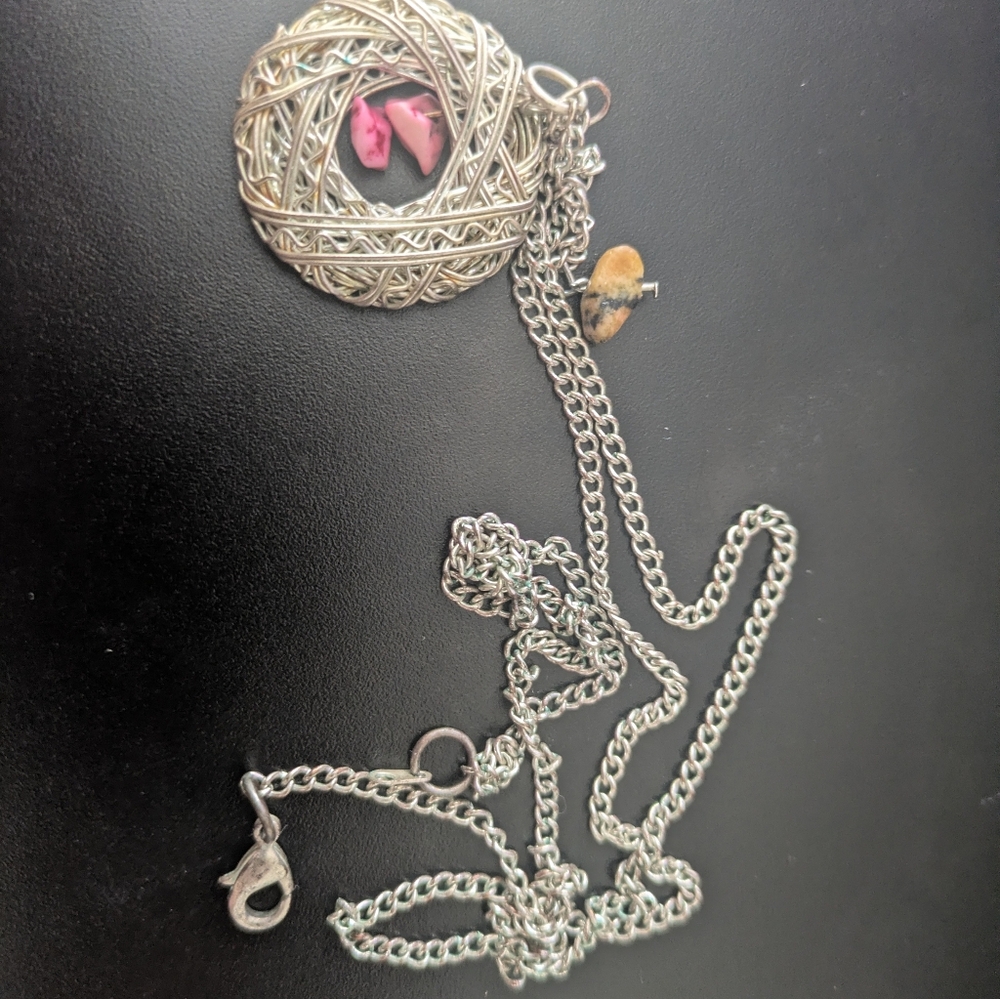 Silver Wire Circle Pendant Necklace with Pink Stone Accent